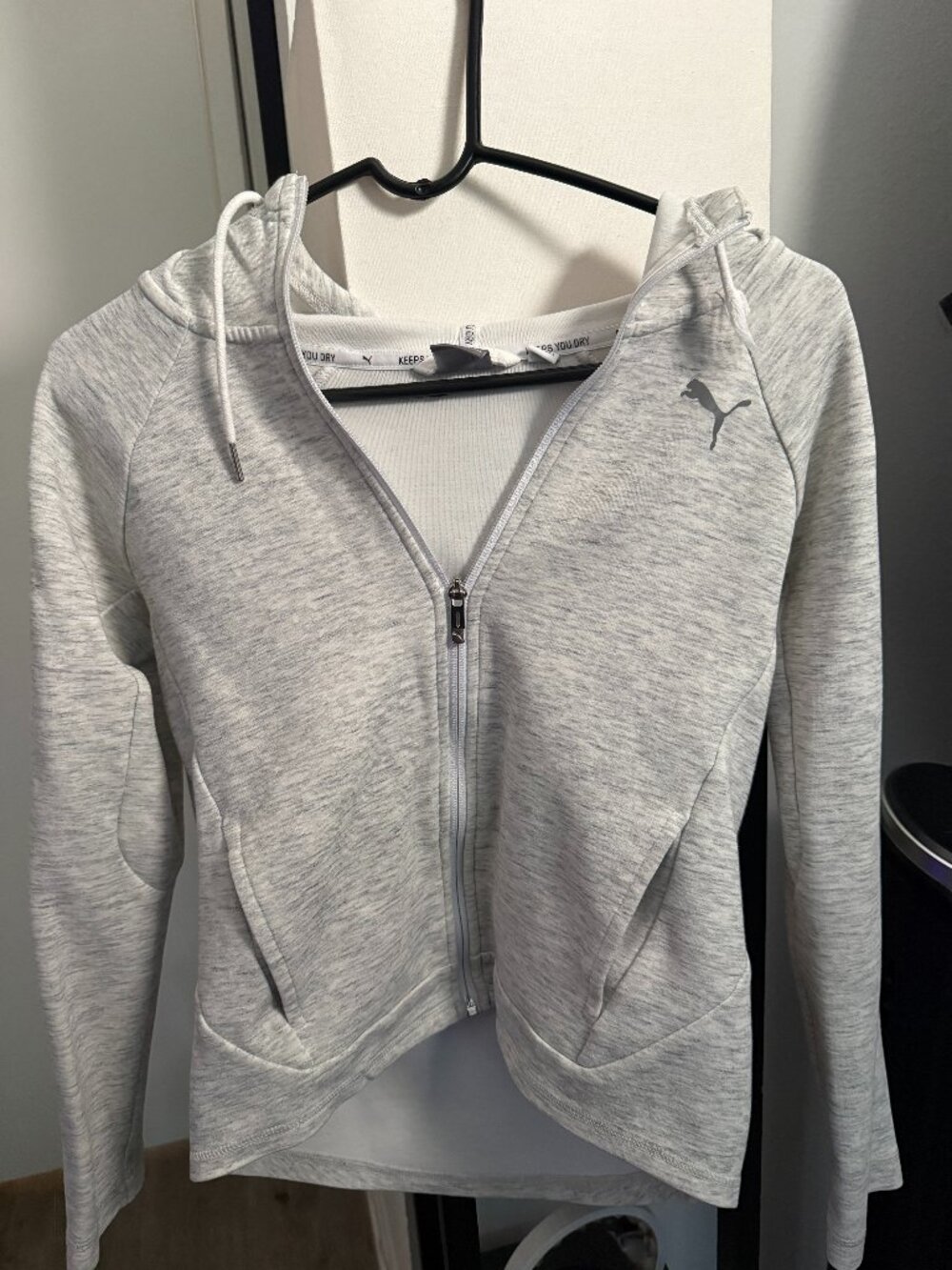 Athletic Puma Zip Up Hoodie XS Excellent Condition
